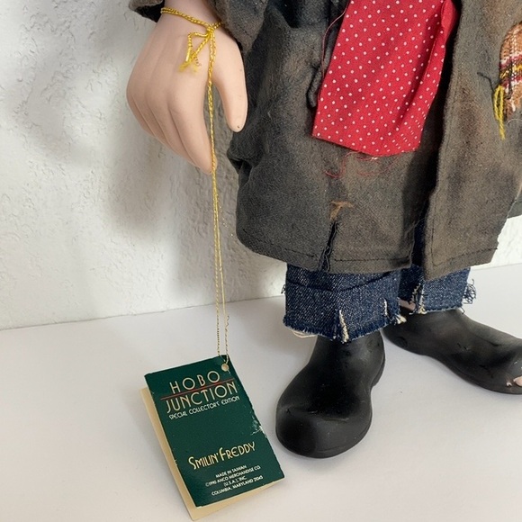 VTG Hobo Junction Smilin Freddy Collectors Doll - Picture 5 of 11
